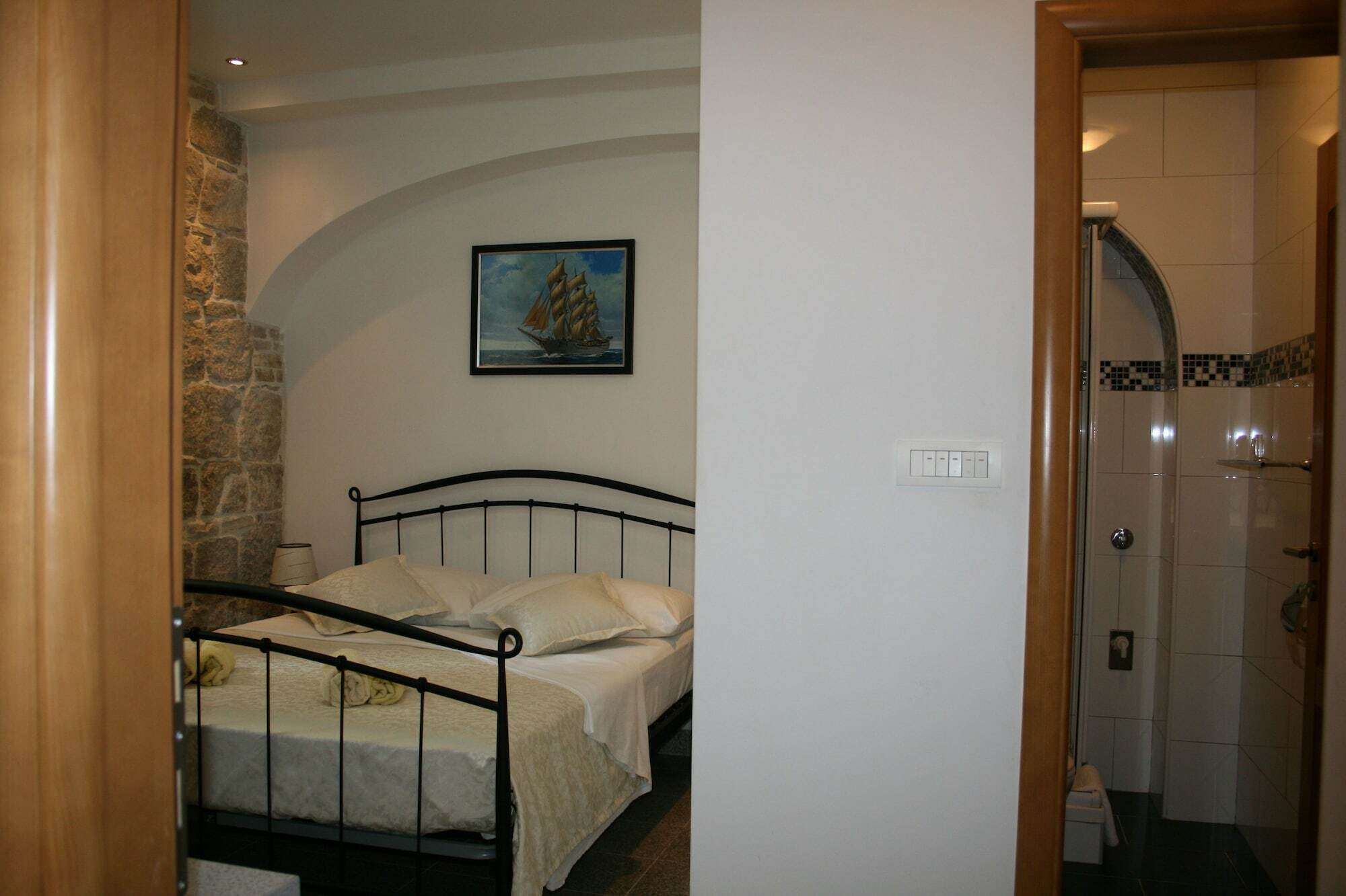 Rooms And Apartments Emily Split Exterior foto